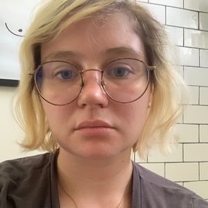 Meet your Posher, Annie